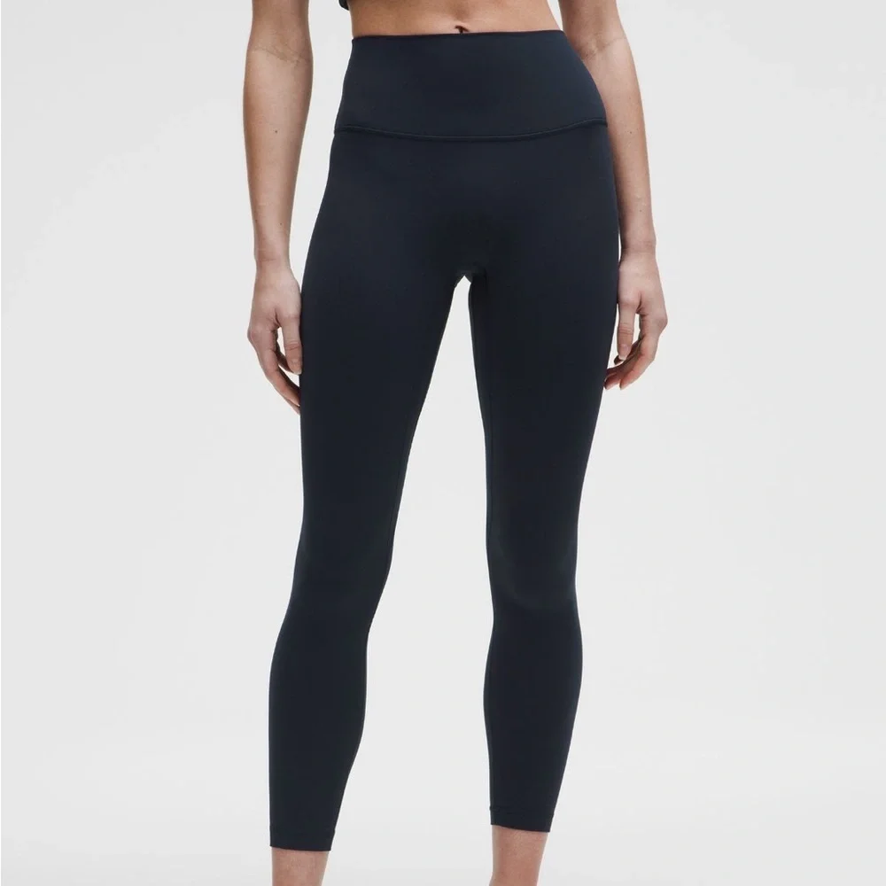 NWT lululemon Align No Line™ High-Rise
Pant 25"  True Navy - Picture 2 of 5